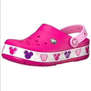 Size 6 toddler Minnie Mouse light up crocs
